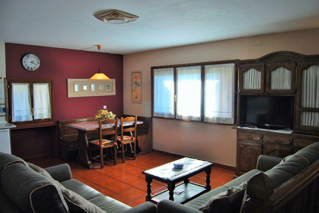 Vila Casa Azon Oliván Exteriér fotografie